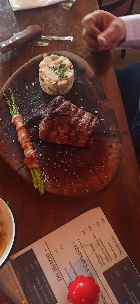 V Carranza Menu - Image 6